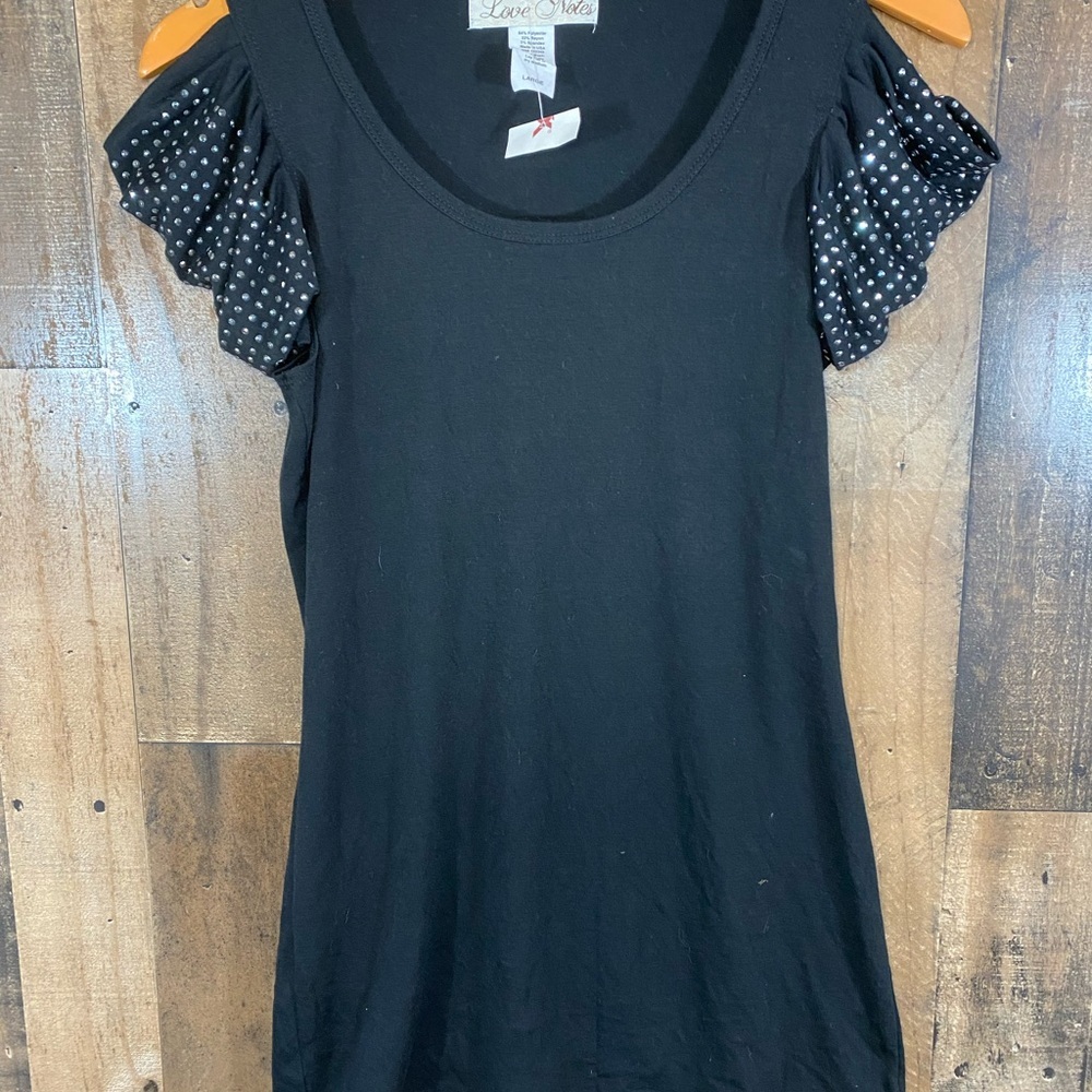 Love Notes Women’s Top Black ruffled Rhinestone Shoulder Accents Slit Cut Size L